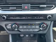 Kia Niro 1.6 GDi PHEV DynamicLine | Climate control | Adaptive cruise control | Stoel + stuur verwarming