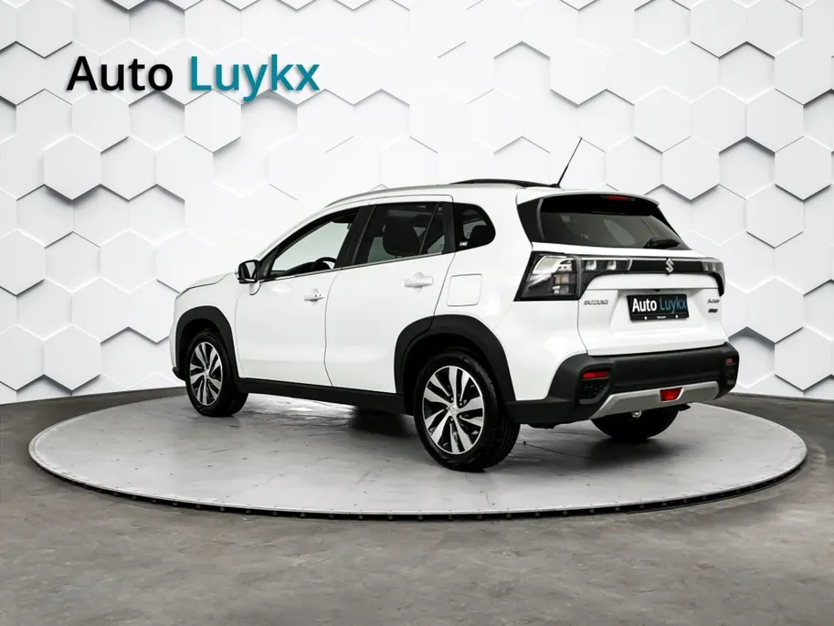 Suzuki S-Cross 1.5 Hybrid AllGrip Style Automaat | Panoramadak | 360 camera | Leder/alcantara bekleding