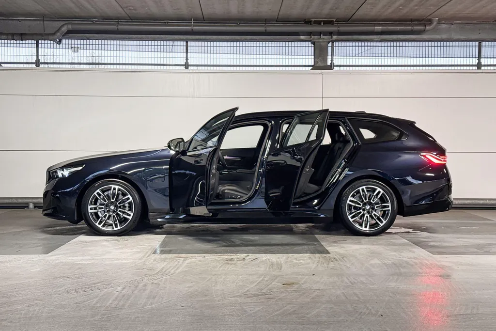 BMW 5 Serie Touring 530e