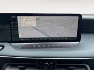 Nissan Leaf Evolve 52 kWh | NISSAN MORE 10 JAAR GARANTIE | 451 KM WLTP | 2500 EURO INRUILPREMIE | SNEL RIJDEN | BOSE | RONDOM CAMERA | CARPLAY |