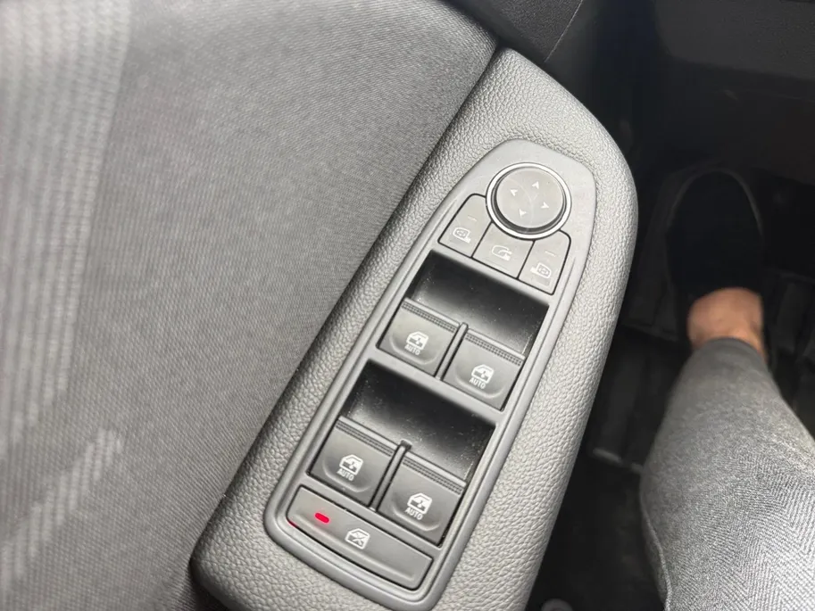 Renault Clio 1.6 E-Tech Full Hybrid 145 esprit Alpine AIRCO NAVIGATIE APPLE CARPLAY/ANDROID AUTO ADAPTIVE CRUISE CONTROL ACHTERRUIT RIJ CAMERA 360 GRADEN CAMERA LM VELGEN HELE MOOIE AUTO