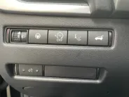 Nissan QASHQAI 1.3 MHEV Xtronic N-Connecta 158PK AUTOMAAT |+ Cold Pack + Easy Pack | 1800KG Trekgewicht | Elektrische achterklep | Navigatie | Apple Carplay & Android Auto | Pro Pilot (Adaptive Cruise Control) | Climate Control | Stoel- stuur en voorruitverarming |