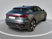 Audi Q5 2.0TFSIe-hybrid 220kW/299PK S Line quattro · Panoramadak · 360°Camera + Parkeersensoren · Apple/Android Car Play · Garantie t/m 25-09-2029 of 80000km.