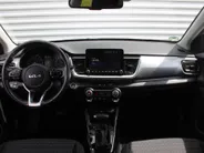 Kia Stonic 1.0 T-GDi MHEV DynamicPlusLine | Camera | Clima | Cruise | 16' LM | LED | Navi | Apple Carplay/Android Auto | Keyless | Automaat |