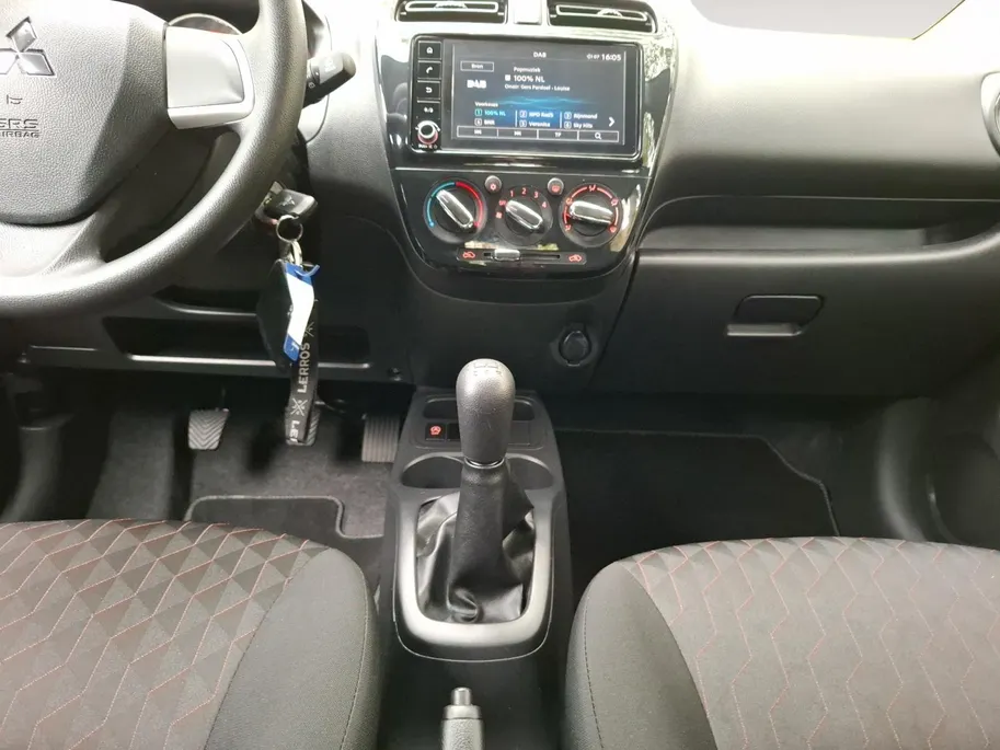 Mitsubishi Space Star 1.2 Connect+ | LAGE KILOMETERS | AIRCO | TELEFOON | 5 DEURS |