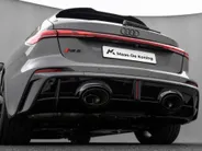 Audi RS5 Avant e-hybrid quattro 639 PK · Keramisch · RS design pakket · Panorama-glasdak · Optiekpakket forged carbon