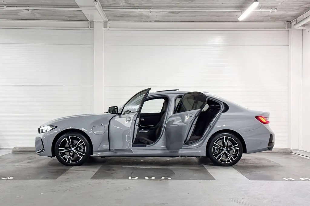 BMW 3-serie 330e
