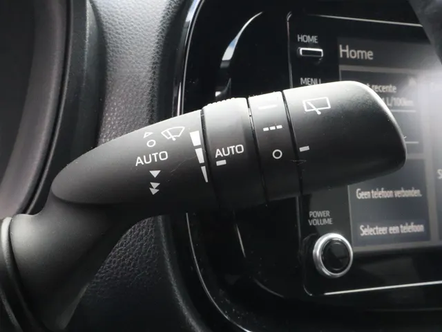 Toyota Aygo X 1.0 VVT-i S-CVT Pulse Automaat Bi-Tone | AllSeasons | Climate co