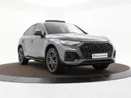 Audi Q5 Sportback 55 TFSIe 367pk S-tronic S edition · Panoramadak · 360 Camera · Elek. Achterklep · Apple/Android Car Play · Navigatie · 20'' Inch ·
