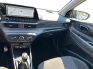 Hyundai Bayon 1.0 T-GDI Comfort | Apple carplay/ Android auto | Cruise Control | NU Rijklaarprijs! Incl. 12 maanden garantie, APK, Onderhoudsbeurt etc. Premiumpakket gratis!
