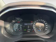 Ford Galaxy 2.5i HEV | Dealer onderhouden | Automaat | Pano dak | BLIS | 7 persoons | Lederen bekleding | Winter pack | Parkeersensoren voor en achter | Achteruitrijcamera | Cruise control | Apple carplay & Android auto | Privacy glas | Bovag garantie |