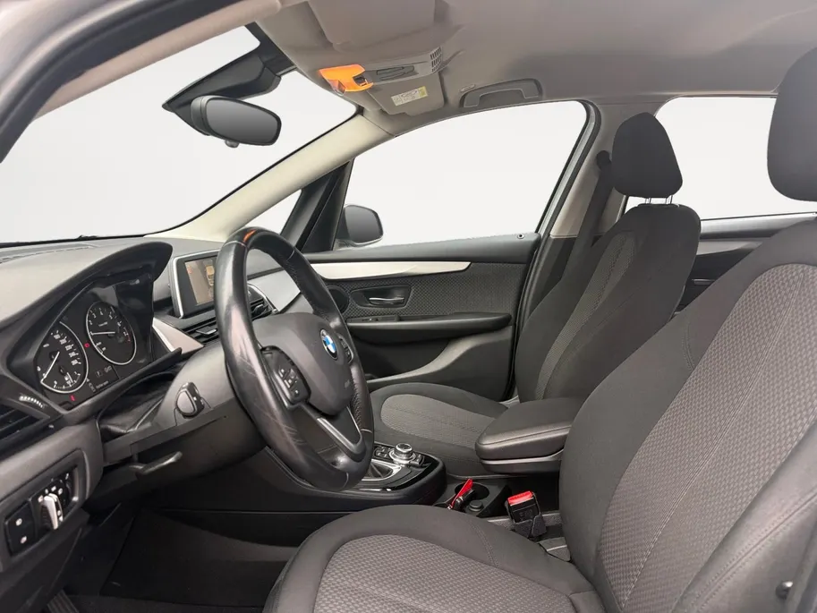 BMW 2 Serie Active Tourer 218i Executive | Cruise Control | Parkeersensoren | Stoelverwarming voor | Climate Control | Bluetooth | 12 maanden garantie!