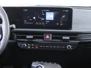 Kia EV6 Plus Advanced 84 kWh | Stuur-/stoelverwarming + ventilatie | Schuifdak | 360 Camera | Leer | Geheugenstoel | Telefoonlader | 20' LM | LED |