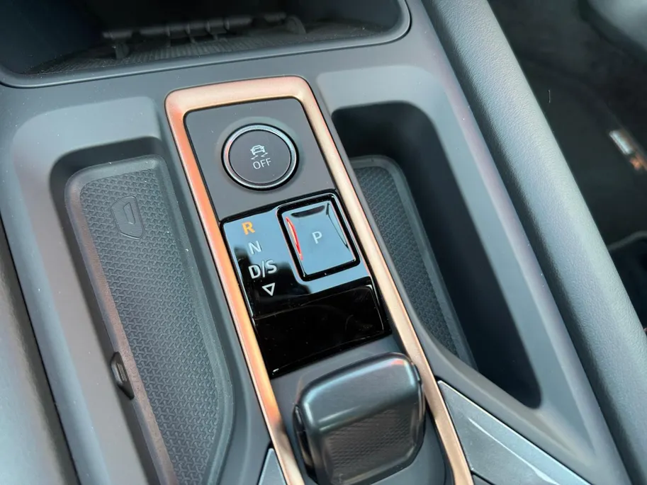 CUPRA Formentor 1.5 TSI e-Hybrid Business *NIEUW!*Schuif/Kantel Dak*Navi+Camera*Adaptive Crusie*Stoel/Stuur verw.*Sportieve Auto!