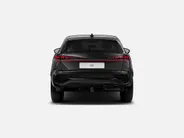 Audi Q3 Sportback 1.5 200kW e-hybrid S edition 272 PK · Glazen panoramadak · Tech plus · Trekhaak elek. wegklapbaar