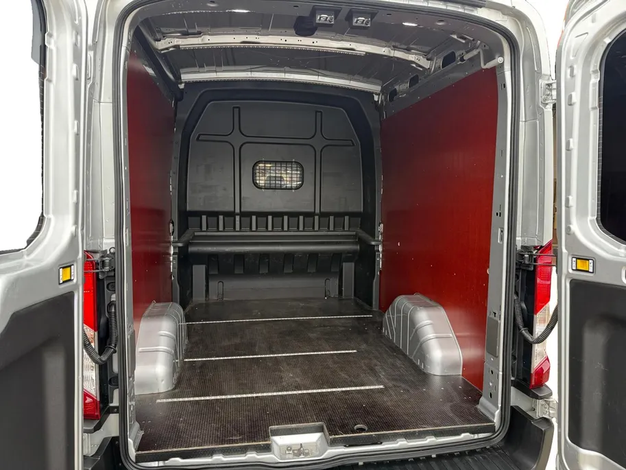 Ford Transit 350 2.0 TDCI L3H2 DC Trend | Dubbele Cabine | Driver Assistance Pack | Winter Pack | Wandbetimmering Hout & Laadvloer Hout |