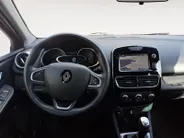 Renault Clio 0.9 TCe Limited navi , airco , trekhaak , lm velgen , parkeersensor , tel , usb .