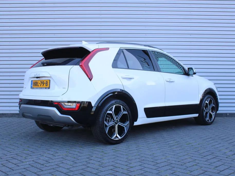 Kia Niro 1.6 GDi Hybrid ExecutiveLine | Camera | Leer | Schuifdak | Stoelverwarming+ventilatie | Elektr. stoelverstelling + achterklep | 18' LM | HUD |
