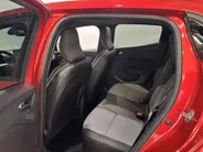 Renault Clio 90PK TCe GPF Techno | 9,3' Navi | Climate Control | Digital Cockpit | Camera | Parkeersensoren | Apple CarPlay/Android Auto | Full LED | Lichtemetalen Velgen | Licht & Regen Sensor |