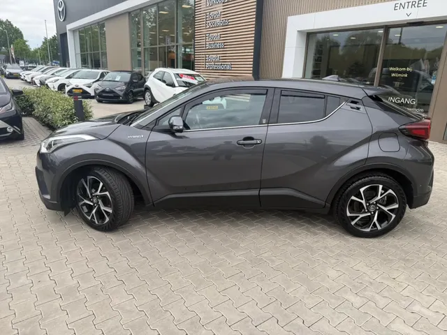 Toyota C-HR 1.8 Hybrid Style | PDC v/a | Stuur/Stoelverwarm. | Camera |