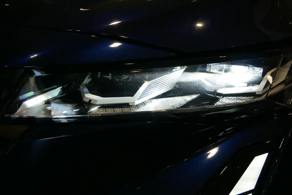 Renault Espace E-Tech full hybrid 200 iconic 5p. | Profiteer nu van €4.000,- Zeeuw & Zeeuw voorraadkorting | Harman Kardon | SolarBay panoramadak | Uit voorraad leverbaar op = op |