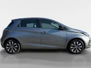 Renault ZOE R135 Evolution 52 kWh Automaat | DEMO | Camera | Parkeersensoren | Apple CarPlay/Android Auto | Climate Control | Full LED | Lichtmetalen Velgen | Digital Cockpit | Cruise Control |