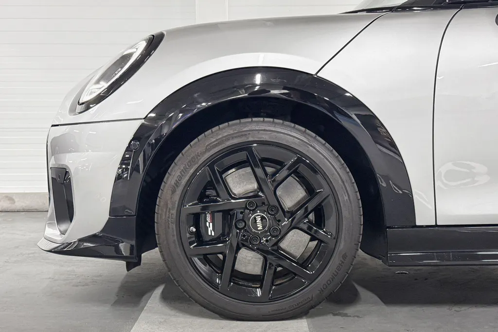 MINI Cooper 3-deurs Cooper C John Cooper Works