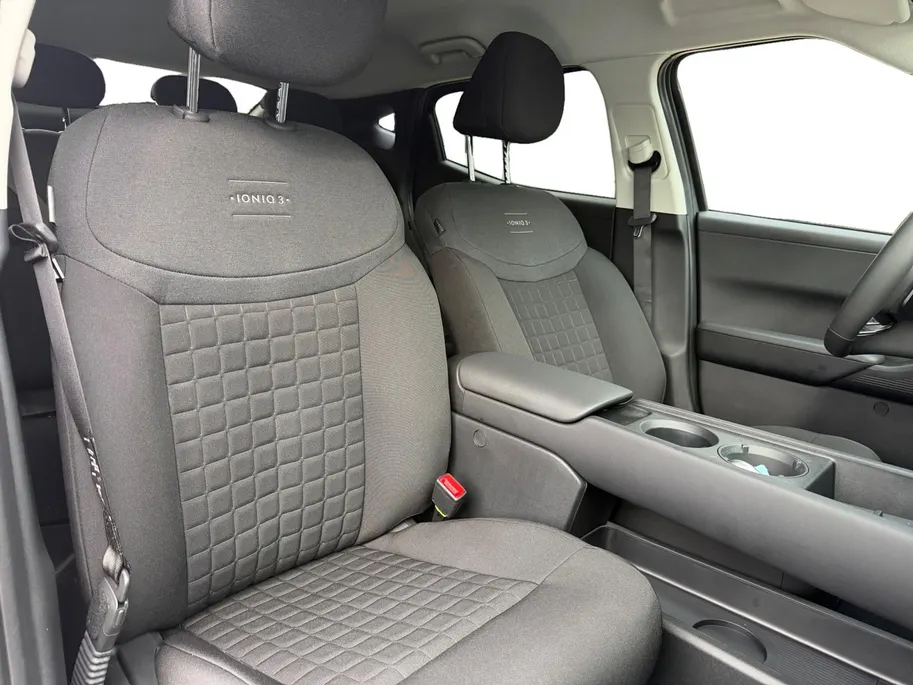 Hyundai IONIQ 3 Vision 61 kWh | Demo | Nieuw model | 488 km range | Warmtepomp | HDA 2 | Hyundai Rotterdam - Noord |