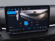 Volkswagen T-Roc 1.5eTSI/150PK R-Line · Navigatie · Camera + Parkeersensoren · Apple/Android Car Play · Garantie t/m 18-12-2027