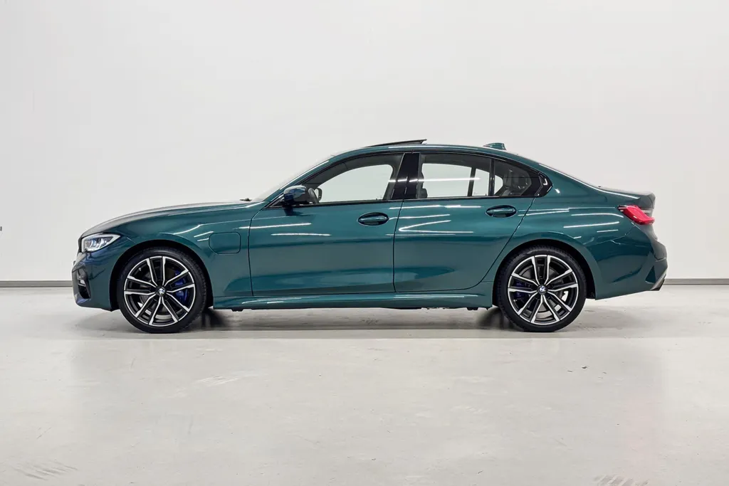 BMW 3 Serie Sedan 320e Business Edition Plus