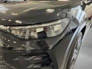Volkswagen Tayron 1.5 272pk DSG eHybrid R-Line Edition · Panoramadak · 360 Camera · Wegklapbare Trekhaak · Dodehoek Detectie · 20'' Inch · Garantie t/m 03-11-2029 of 100.000km