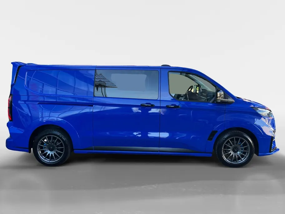 Ford E-Transit Cust. 320 L2H1 MS-RT 71 kWh DC | Te Bestellen | Uniek | Financial lease vanaf 0,99% Rente | 360 Camera | Elek. Schuifdeuren | Elek. Trekhaak | 2300KG Trekgewicht |