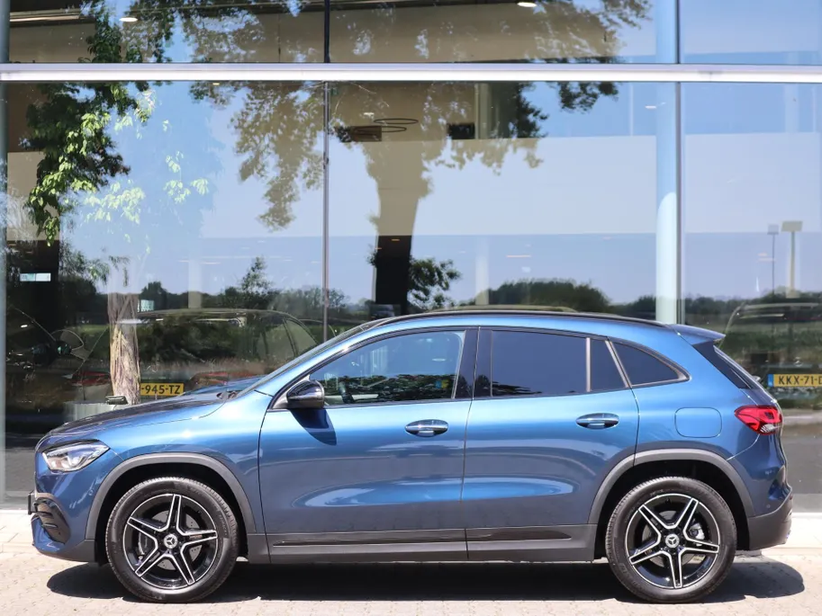 Mercedes-Benz GLA 250 e AMG Line l Keyless l Achteruitrij camera l Stoelverwarming