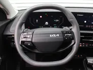 Kia EV6 Light Edition 63 kWh | Stuur-/stoelverwarming | Camera | 19' LM | LED | Cruise adapt. | Clima | Draadloze telefoonlader | 17% bijtelling |