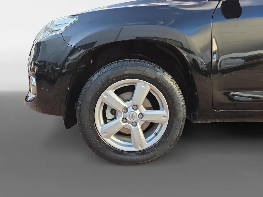 Toyota RAV4 2.0 VVTi Executive Business | Automaat | Cruise Control | Camera | navigatie | Stoelverwarming | 100% Onderhouden | 12 Maanden BOVAG Garantie | NAP