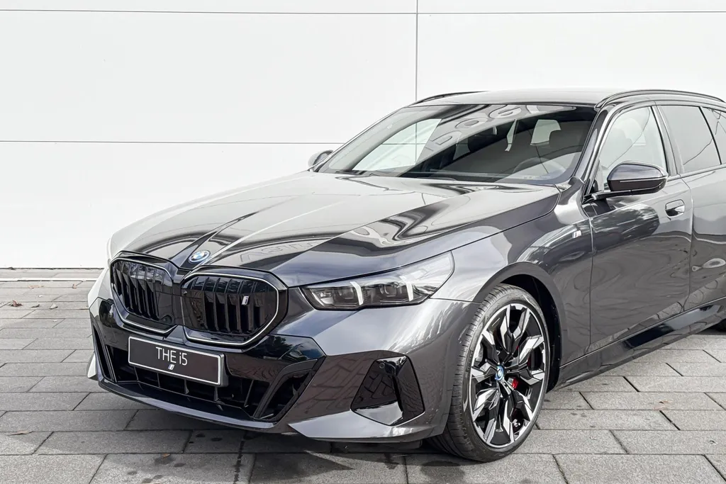 BMW i5 Touring eDrive40 M Sport Edition 84 kWh