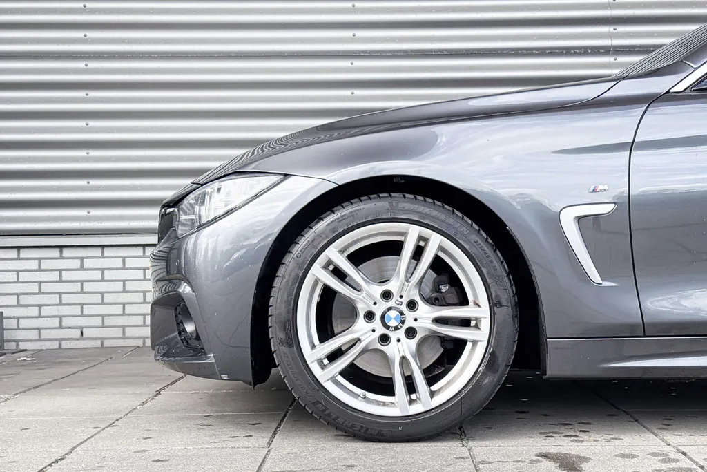 BMW 4 Serie Cabrio 430i High Executive