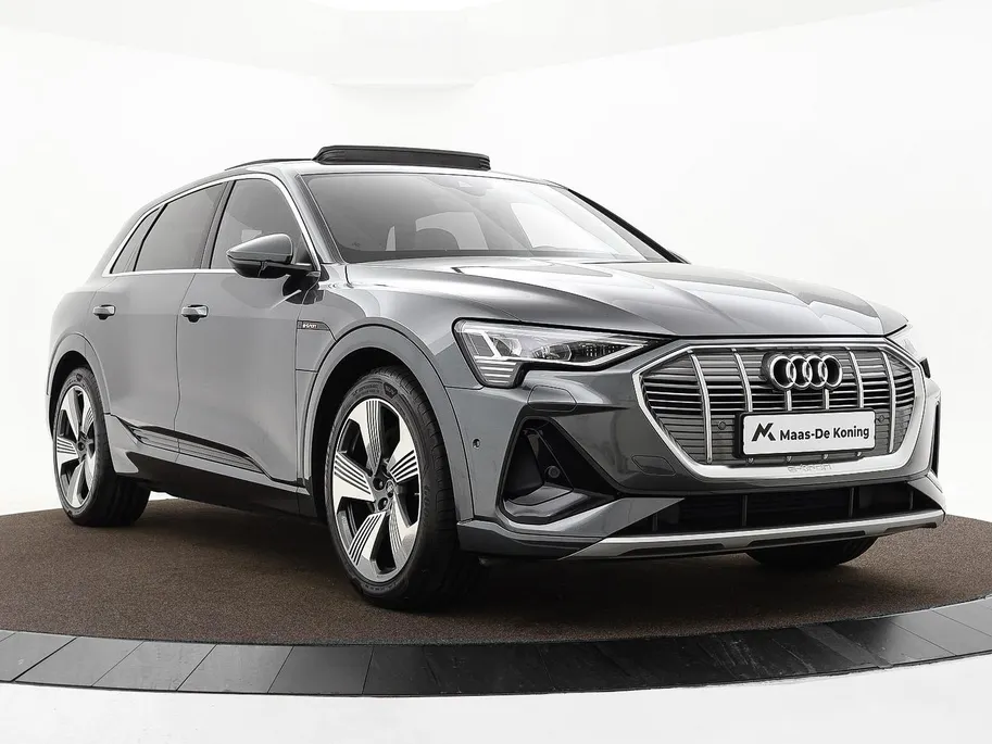 Audi e-tron 55 408pk Quattro S edition 95 kWh · SOH 97% · Panoramadak · Camera · Luchtvering · Elek. Achterklep · 20'' Inch ·