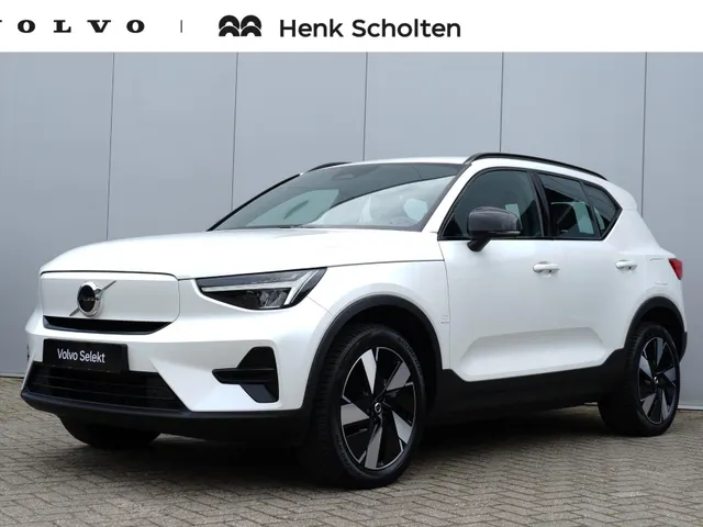 Volvo EX40