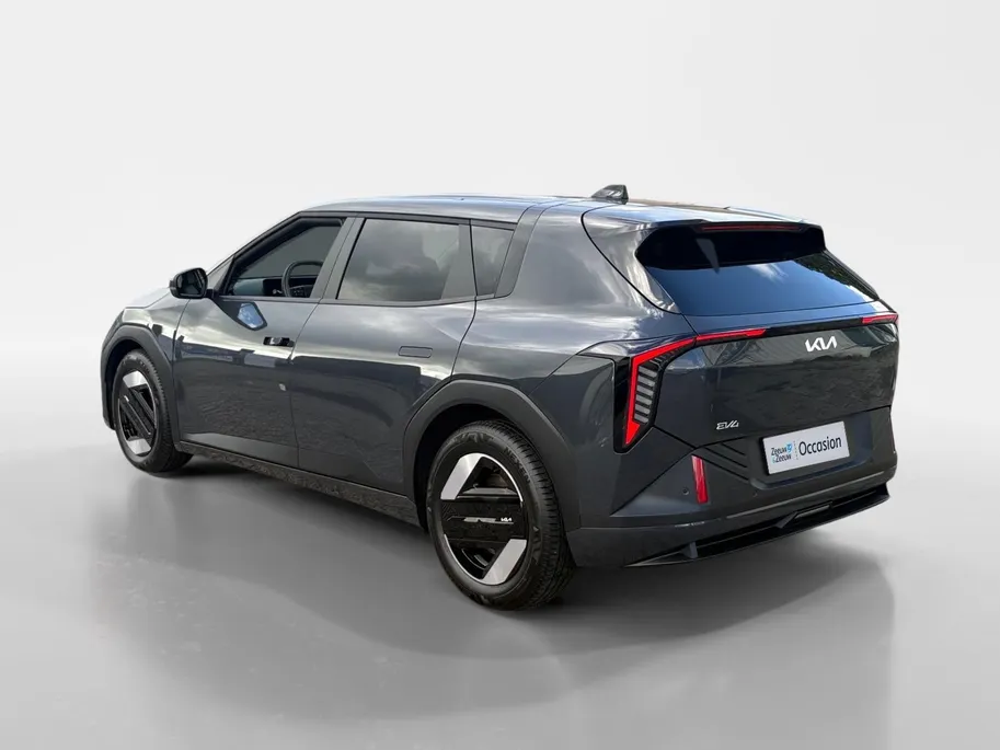Kia EV4 Plus 81.4 kWh | Achteruitrijcamera | Stoel/stuurverwarming | Apple carplay / Android auto |