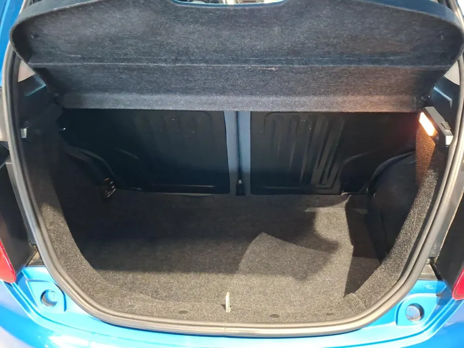 Ford Ka 1.2 Titanium X | Dealeronderhouden | Parkeer sensoren | Airco