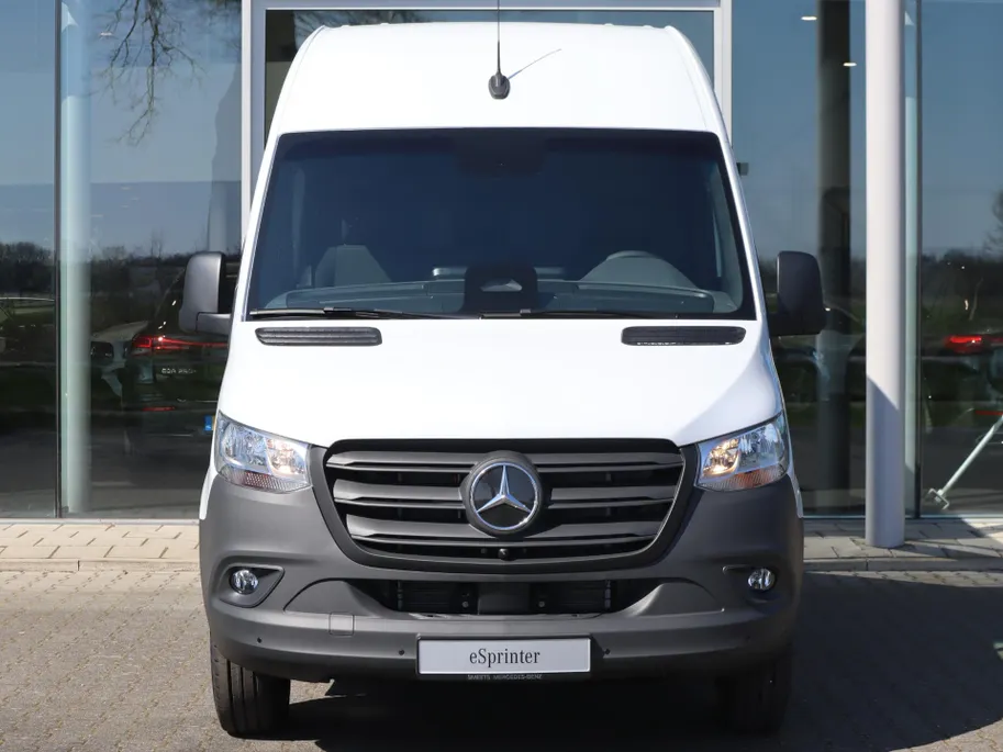 Mercedes-Benz eSprinter 420 L2 Pro 81kWh TREKHAAK BEGRENZER 120KM/H