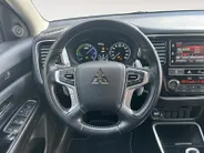 Mitsubishi Outlander 2.4 PHEV Pure+ | Automaat | Keyless start | Keyless entry | Stoel Verwarming | Trekhaak | Cruise control |