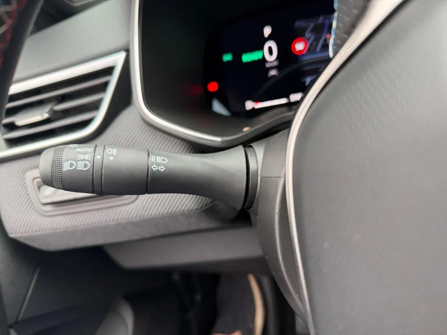 Renault Clio 1.6 E-Tech Full Hybrid 145 esprit Alpine | Automaat | Camera | Cruise & Climate Control | 9,3'' Inch Scherm | Full Led | Apple Carplay/Android Auto | Parkeersensoren | Sport Stoelen |