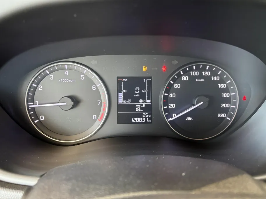 Hyundai i20 1.0 T-GDI Black Edition Navigatie