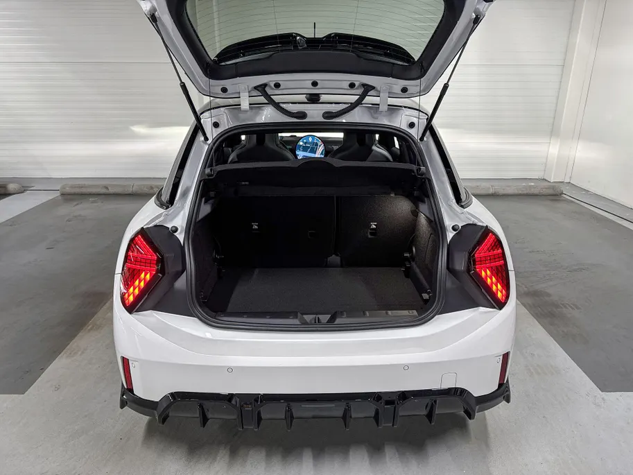 MINI Cooper 5-deurs Cooper S John Cooper Works