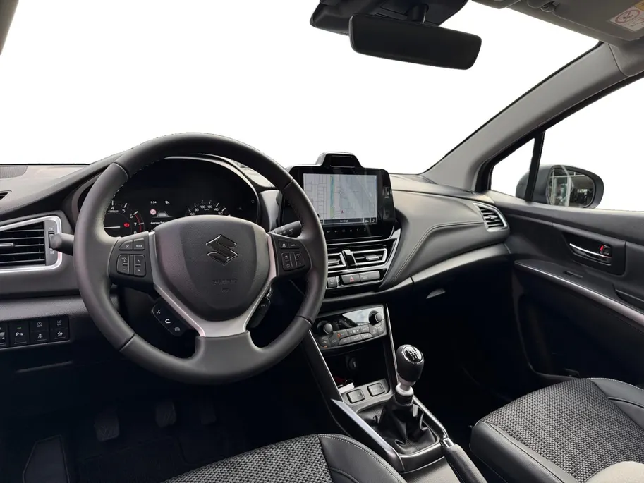 Suzuki S-Cross 1.4 Boosterjet Style Smart Hybrid | Android Auto Apple Carplay | Adaptive Cruise Control | 9-inch touchscreen | Suzuki Connect
