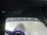 Kia EV6 GT-Line 84 kWh Panoramisch schuif-/kanteldak | Verwarmbare en geventileerde stoelen | V2L | Meridian Premium Sound System | 360 camera | Metallic lak | Fabrieksgarantie t/m 11-04-2033 + 3x 1 jaar* | NAP