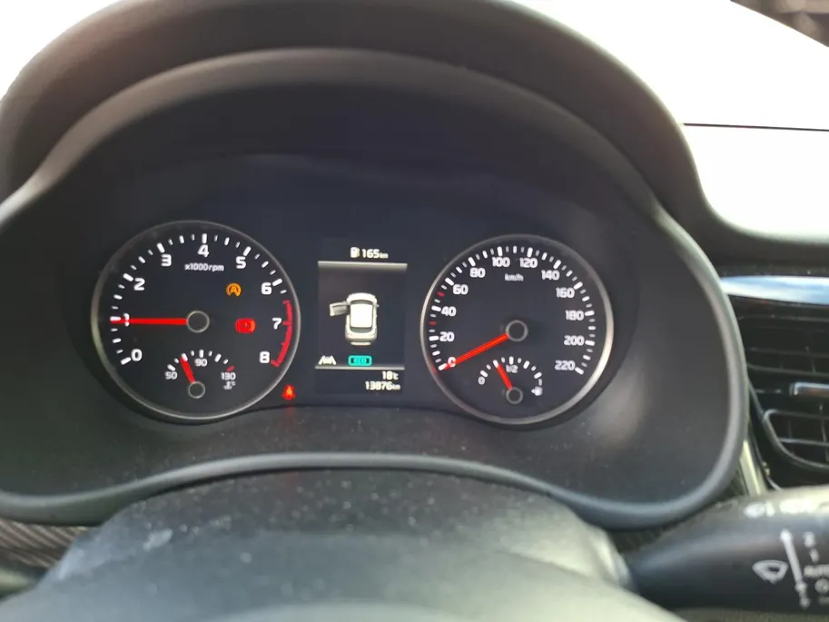 Kia Stonic 1.0 T-GDi MHEV GT-Line Dealer onderhouden | Stoel + stuurverwarming | Trekhaak | Climate control |