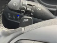 Hyundai Kona EV Fashion 64 kWh | Zeer nette auto | 97,6 % SOH | Navigatie | Head-up display | Achteruitrijcamera | Hoge zit |